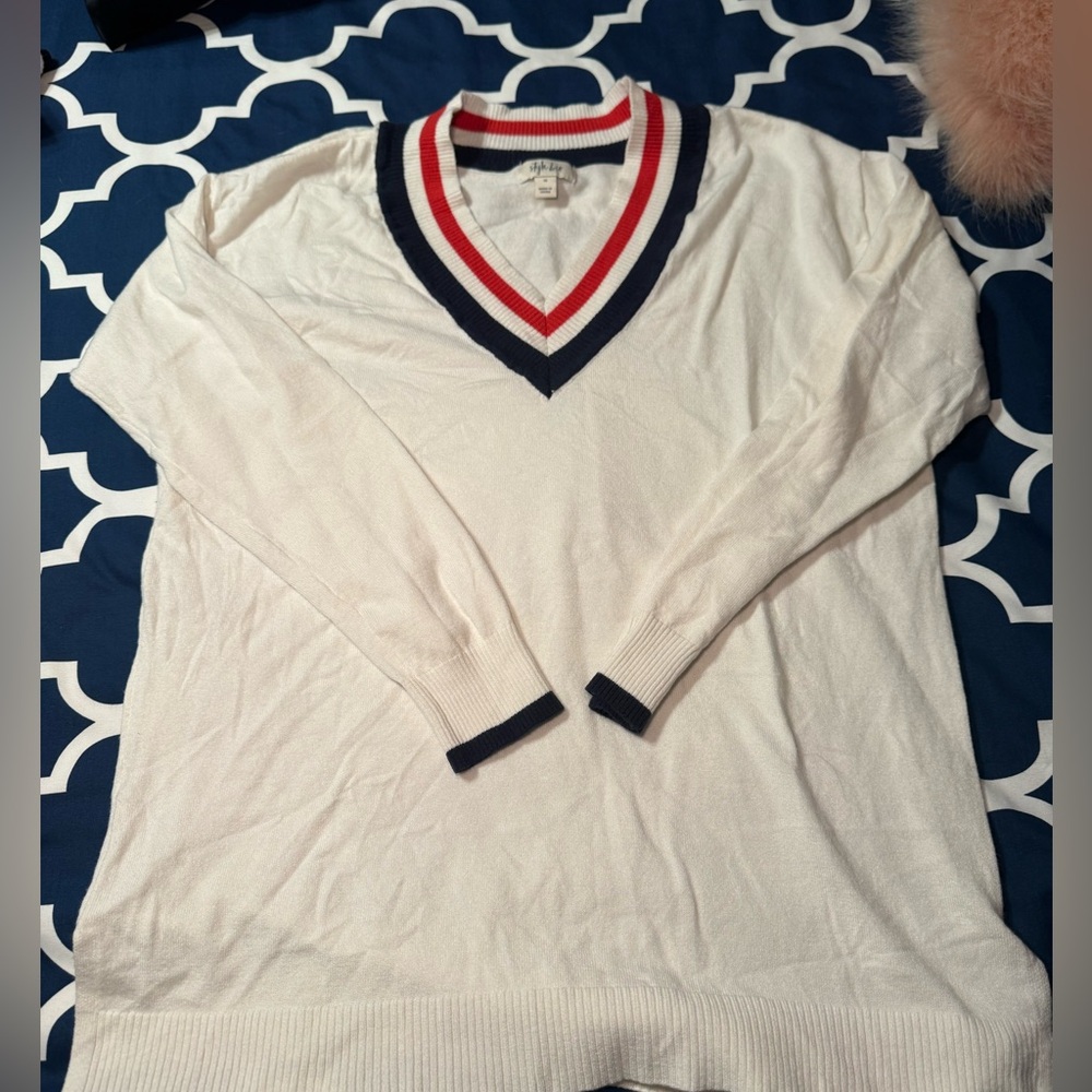 Euc white, red and blue V-neck long sweater size medium